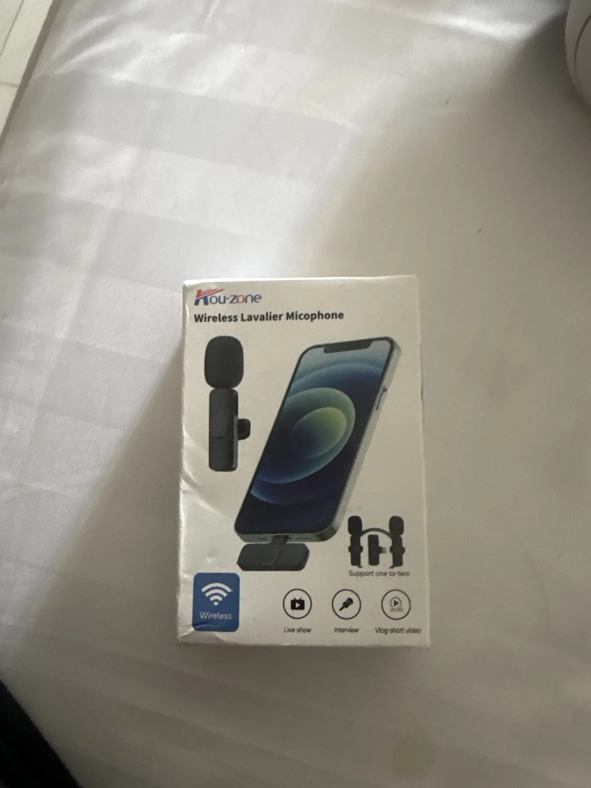 Wireless streaming microphone 