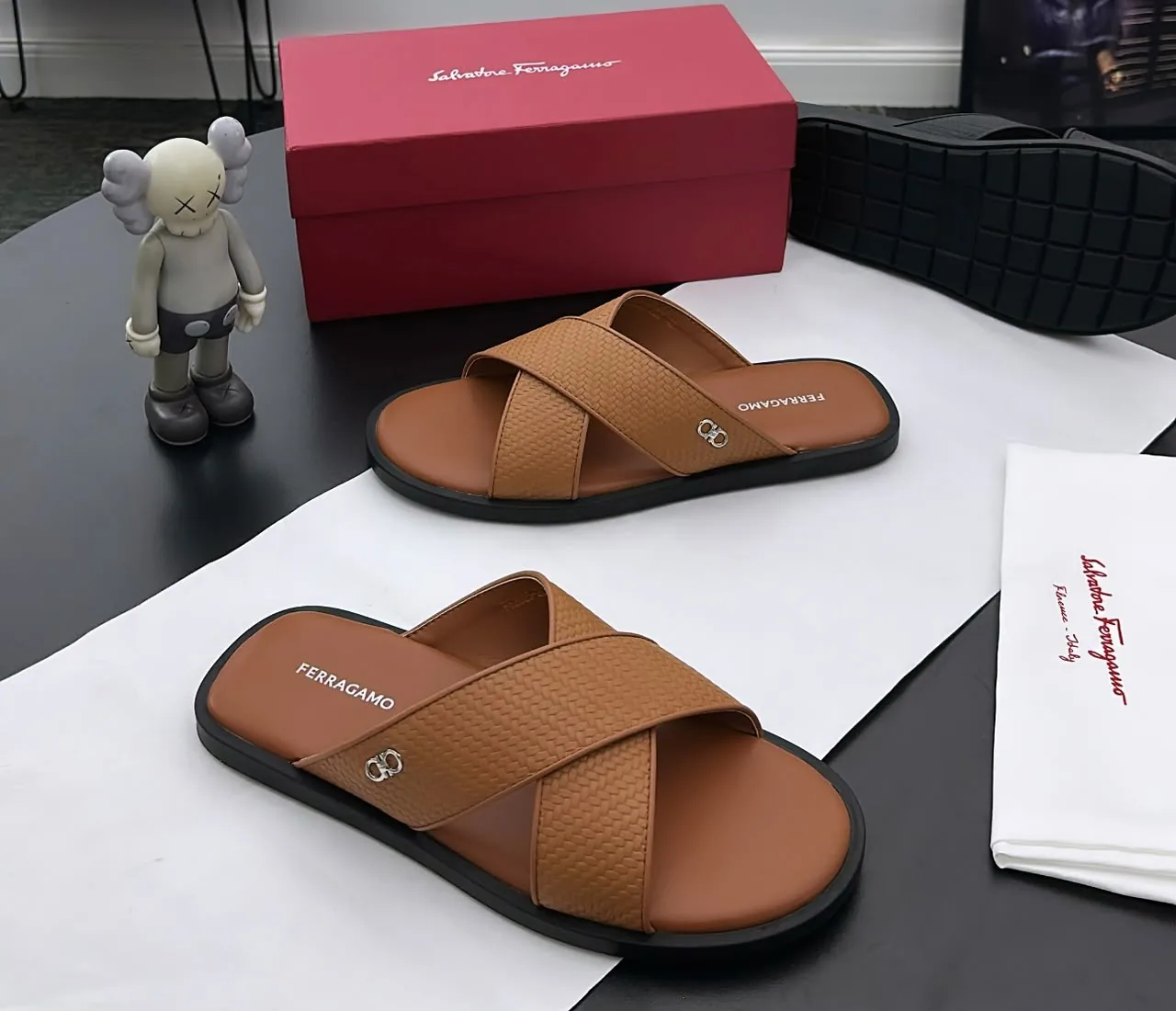 Men Leather Slide - Ferragamo